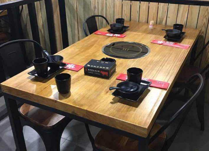  專業(yè)火鍋桌標準