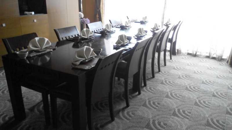  青島石老人 亨伯烤鴨 燒烤