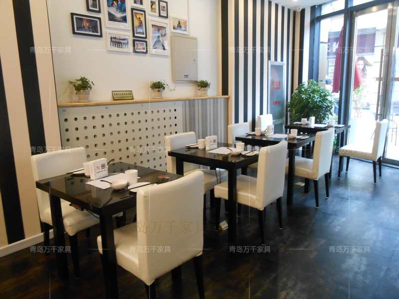 九里飄香 麻辣香鍋李村萬達(dá)廣場店