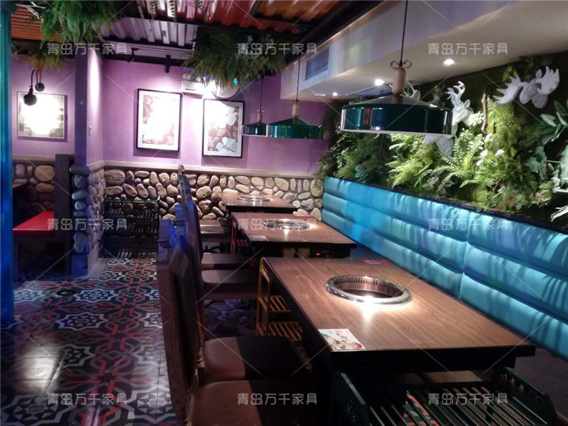  南昌季季紅 無(wú)煙火鍋